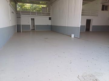 Capannone ad uso deposito 850mq