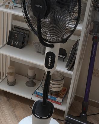 ventilatore con nebulizzatore, come nuovo.