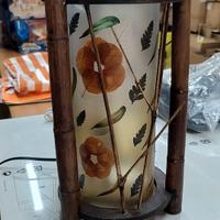 Lampada vintage etnica in bambù e vetro decorato