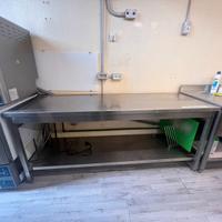 Attrezzatura cucina professionale completa