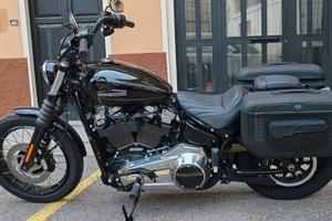 Harley Davidson STREET BOB 