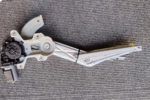 Alzavetri Destro per ALFA ROMEO 166 Completo