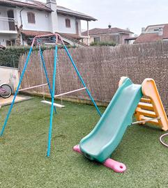 altalena e scivolo