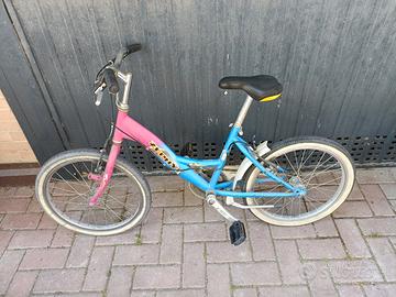 Bicicletta Bambino azzurra e rosa