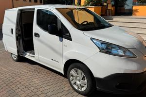 Furgone elettrico: Nissan e-NV200 zero emission