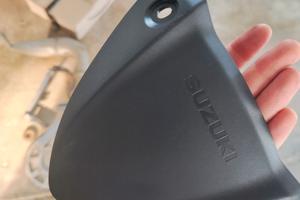 SUZUKI GSXS 750 PEZZI RICAMBIO