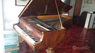 Pianoforte d'antiquariato