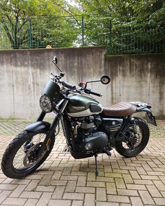 Triumph street scrambler  900