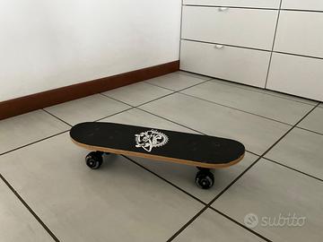 Skateboard