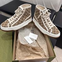 Scarpe sneakers Gucci nunero 9.5