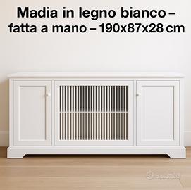 Madia in legno bianco – fatta a mano