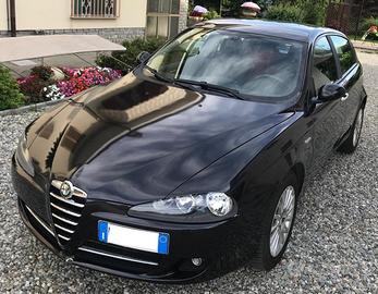 Alfa Romeo 147 1.6 Twin Spark GPL Distinctive GPL