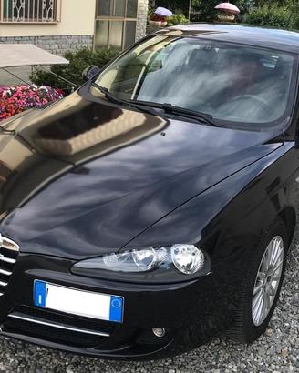 Alfa Romeo 147 1.6 Twin Spark GPL Distinctive GPL