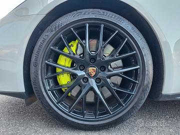 4 Cerchi porsche original RS Spyder da 21"