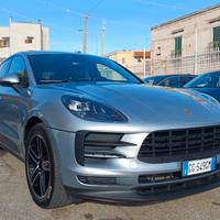 Porsche Macan 2.0 TETTO PANORAMICO APRIBILE