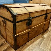 Baule antico  in abete