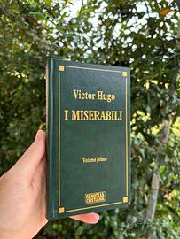 Famiglia Cristiana Vol.1 I Miserabili Victor Hugo