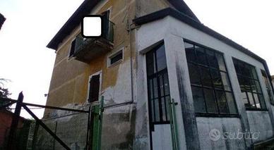 Immobile in asta di 128 m² con 4 locali a Bioglio