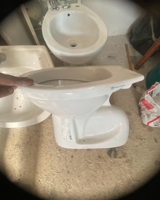 Set sanitari