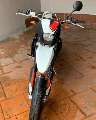 SWM 125