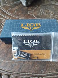 orologio cronografo e datario 