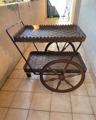Carrello di Servizio in Bambù e vimini Vintage.