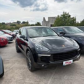 Porsche Cayenne Cayenne 3.0 tiptronic