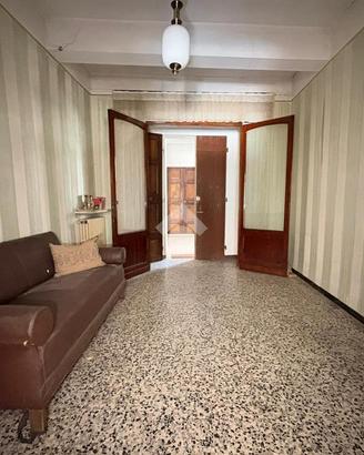 PORZIONE DI BIFAMILIARE A CASTELNOVO DI SOTTO