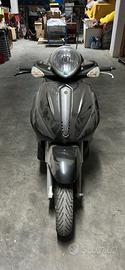 Piaggio Beverly 500