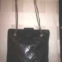 Borsa  Chanel matelasse Vintage in pelle nera 