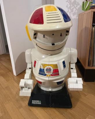 Emiglio robot
