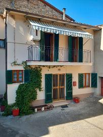 Appartamento in borgo storico a 9 km da Arezzo
