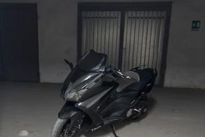 Tmax 530 2012