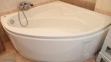 vasca da bagno angolare 