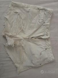 Jeans estivi bianchi