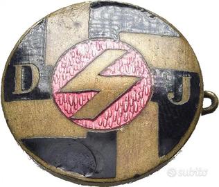 Distintivo Deutsches Jungvolk (DJ) Hitlerjugend HJ