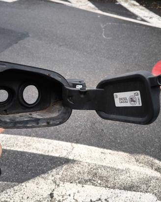 Vano  carburante + sportellino POLO