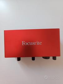 Focusrite 2i2 3 gen scheda audio