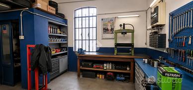 LABORATORIO A COMO