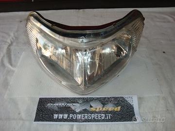 SUZUKI BURGMAN 125 faro anteriore e altri ricambi