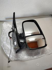 specchietto  retrovisore destro Iveco Daily 