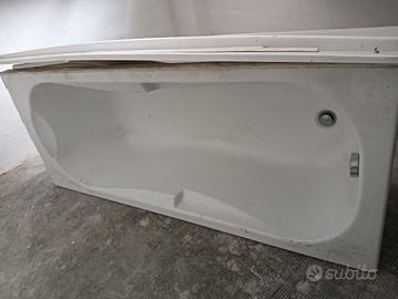 Vasca da bagno in resina