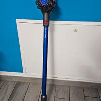 Dyson v7