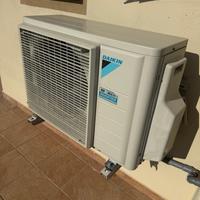 condizionatore daikin dual split pavimento - r32