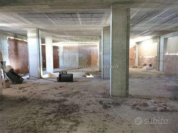 Unità abitativa grezza di 242 mq vista mare