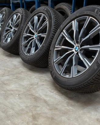 SET 4 CERCHI ORIGINALI BMW X5 X6 CON PNEUMATICI