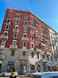Bilocale con balcone in piazza nigra