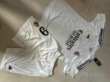 Completo real madrid mbappé 9