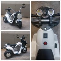 Moto triciclo Lamas Toys