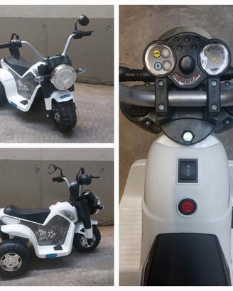 Moto triciclo Lamas Toys